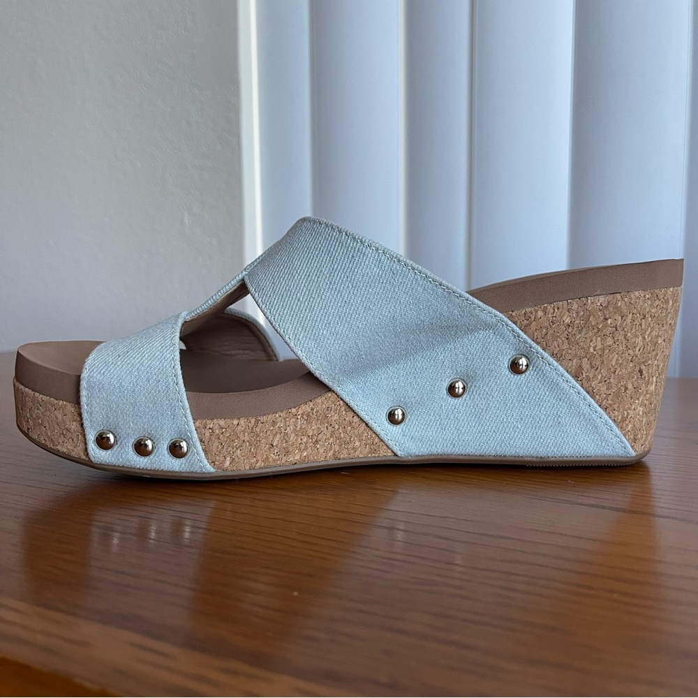 Corkys Bonnie Studded Wedge Sandal Light Blue Denim Size 9 - Picture 3 of 15